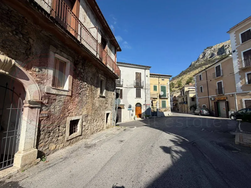 Rustico/Casale in vendita a Roccasecca - foto 6