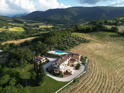 Rustico/Casale in vendita a Caldarola - foto 4