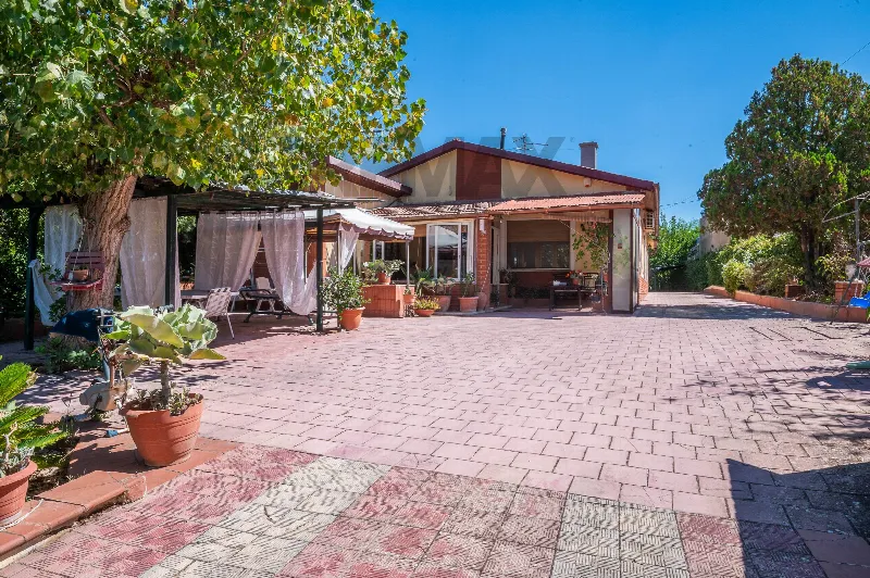 Villa in vendita a Caltagirone - foto 1