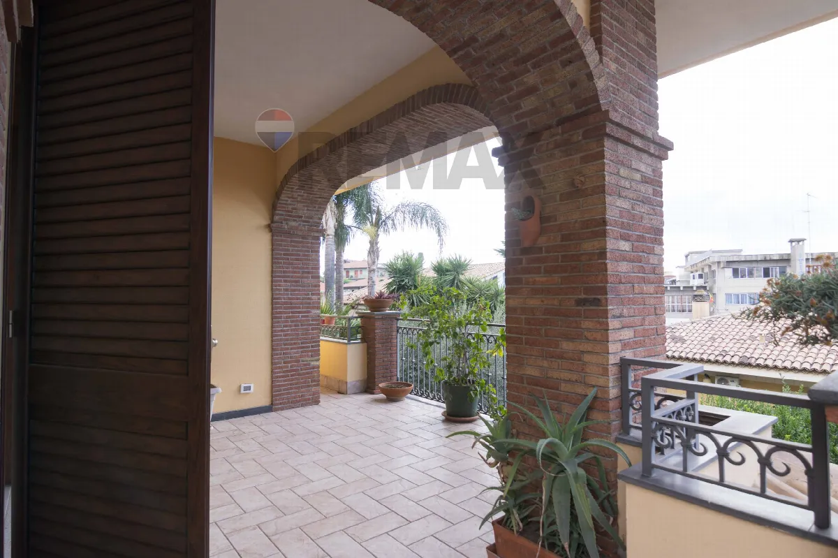 Villa in vendita a Belpasso - foto 2