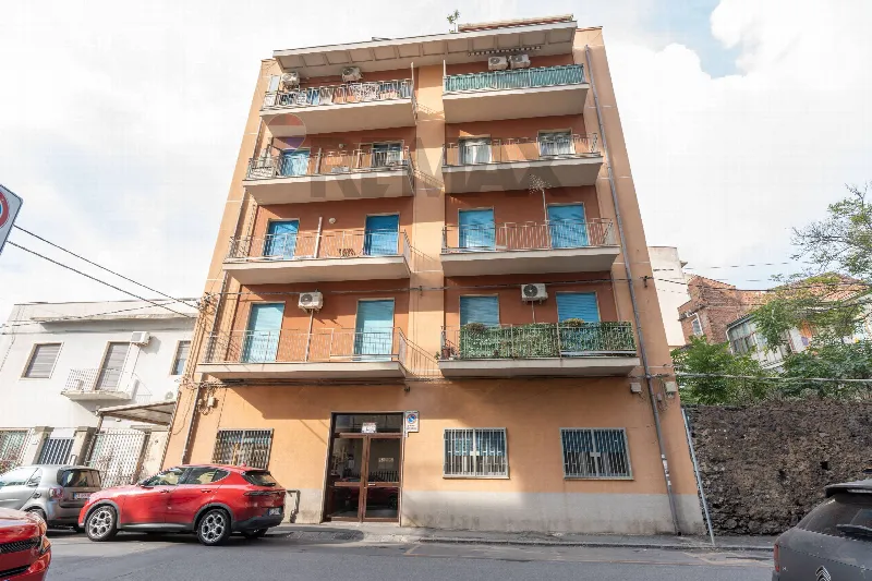 Appartamento in vendita a Catania, Barriera, Nuovalucello, Gioeni - foto 1