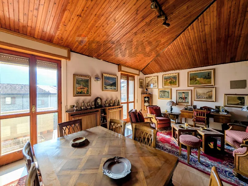 Casa Indipendente in vendita a Costa Volpino - foto 1