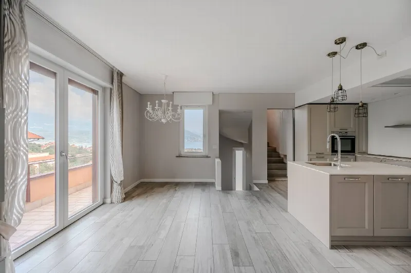 Casa Indipendente in vendita a Baveno - foto 1