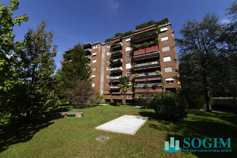 Appartamento in vendita a Monza, Centro, parco, boschetti reali - foto 1