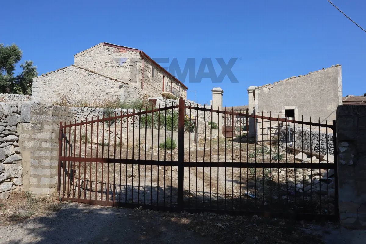 Rustico/Casale in vendita a Ragusa, Zona Industriale, Conservatore, San Giacomo - foto 3