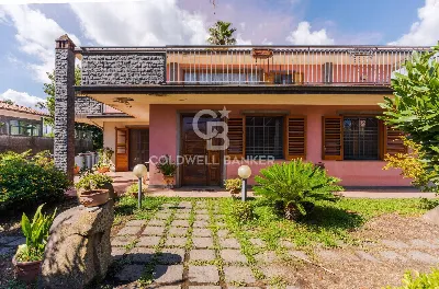 Villa in vendita a Acireale - foto 2