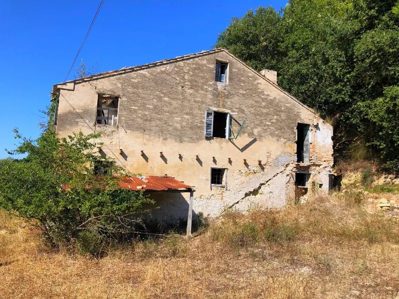 Rustico/Casale in vendita a Grottammare - foto 2