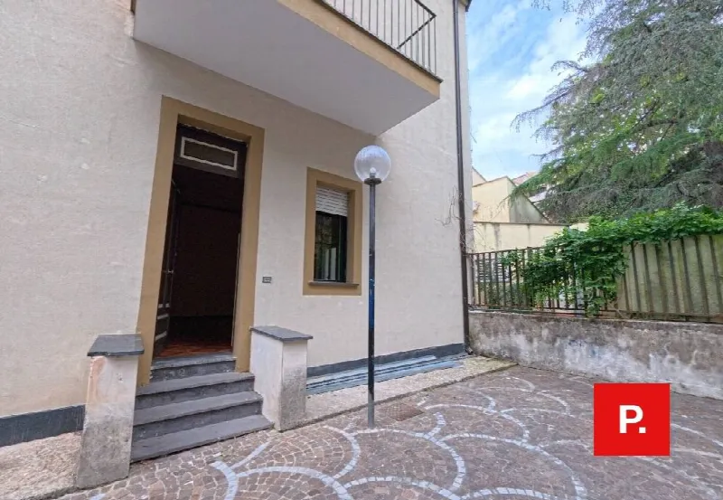 Appartamento in vendita a Caserta, Centro - foto 6
