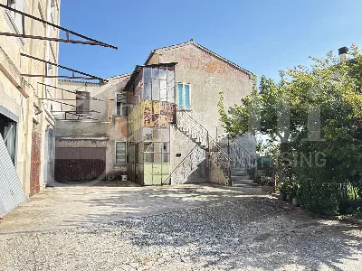 Palazzo/Stabile in vendita a Piove di Sacc... - foto 2