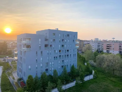 Appartamento in vendita a Milano, Famagost... - foto 1
