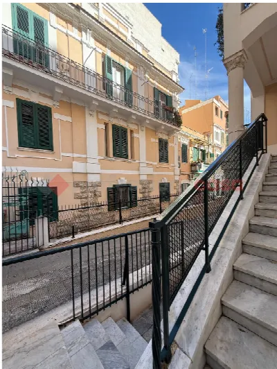 Appartamento in vendita a Bari, Borgo anti... - foto 1
