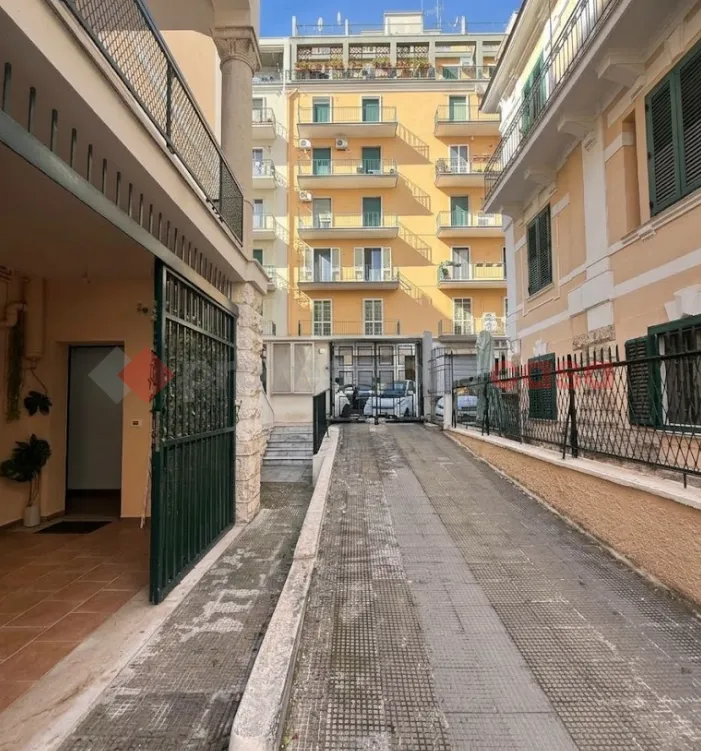 Appartamento in vendita a Bari, Borgo Antico, Murat, Madonnella - foto 2