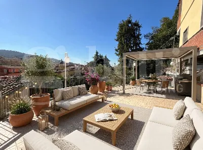 Appartamento in vendita a Carrara, Centro - foto 1