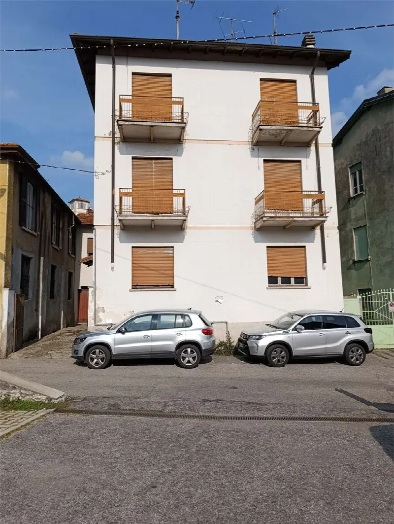 Casa Indipendente in vendita a Viggiù - foto 1