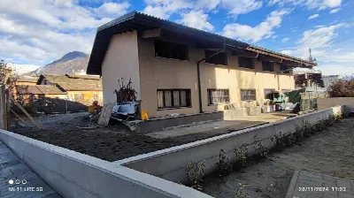 Palazzo/Stabile a Sondrio