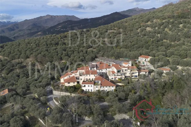 Rustico/Casale in vendita a Ranzo - foto 3