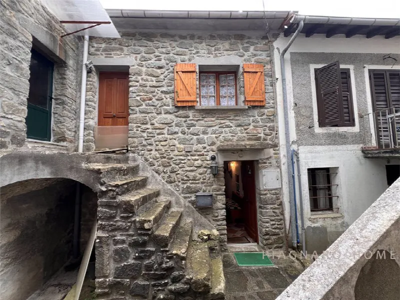 Rustico/Casale in vendita a Pontremoli - foto 1