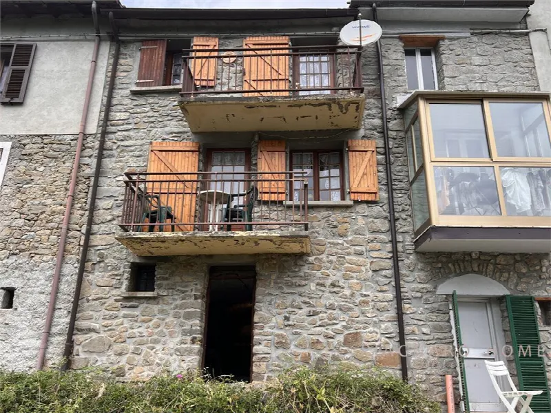 Rustico/Casale in vendita a Pontremoli - foto 2