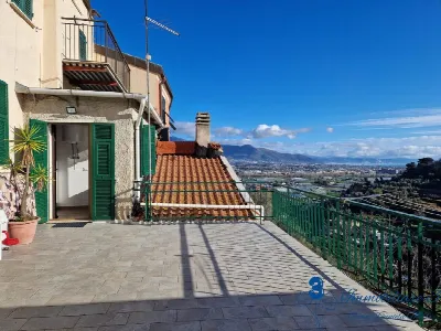 Rustico/Casale in vendita a Albenga - foto 1
