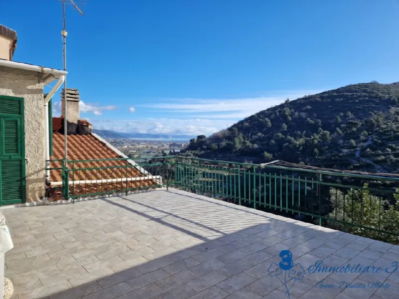 Rustico/Casale in vendita a Albenga - foto 2