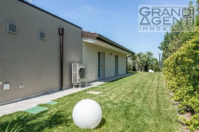 Villa in vendita a Ponti sul Mincio - foto 1