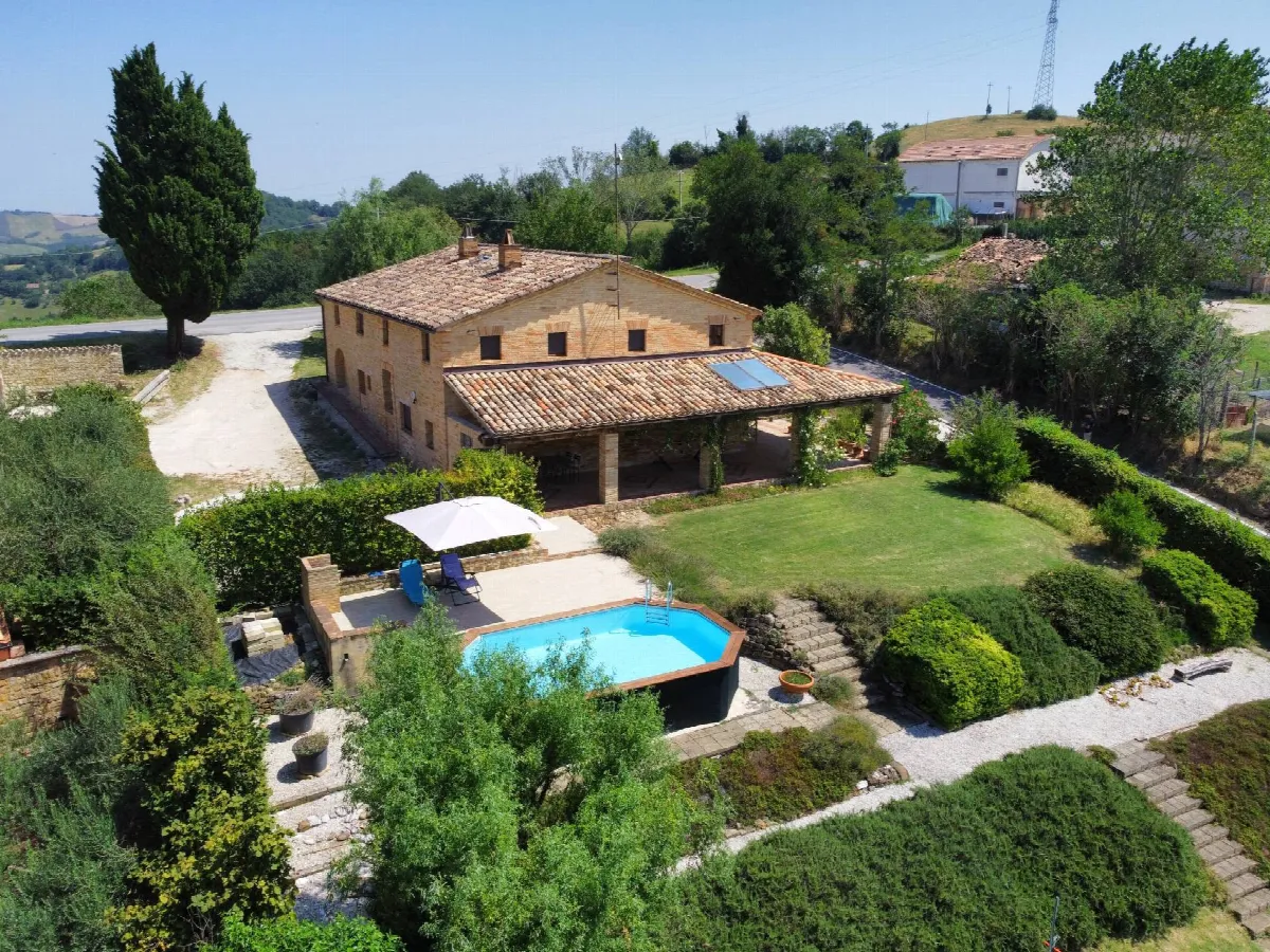 Rustico/Casale in vendita a Penna San Giovanni - foto 2