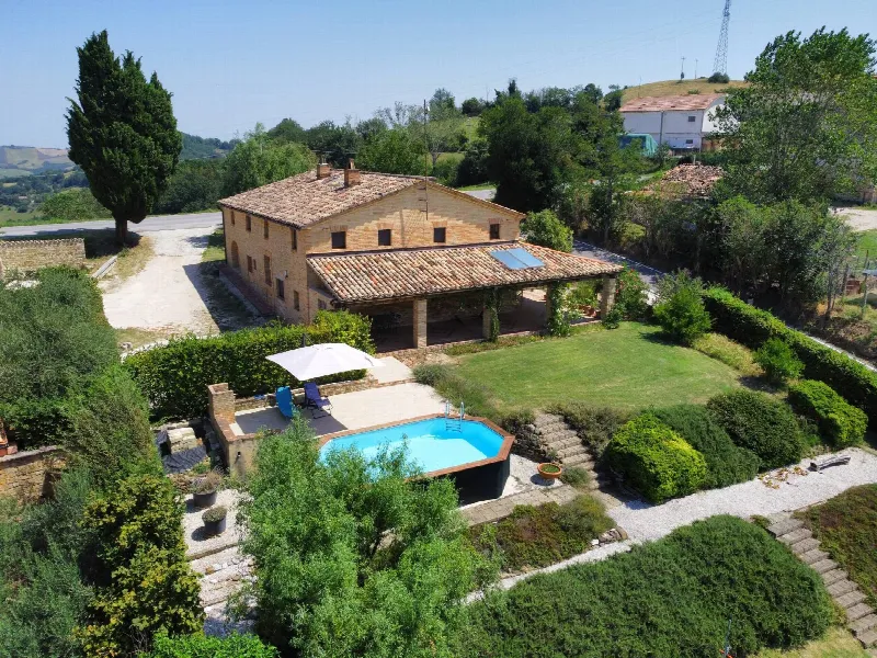 Rustico/Casale in vendita a Penna San Giovanni - foto 2