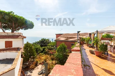 Villa in vendita ad Aci Catena - foto 3