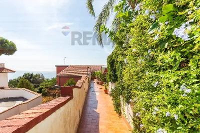 Villa in vendita ad Aci Catena - foto 4