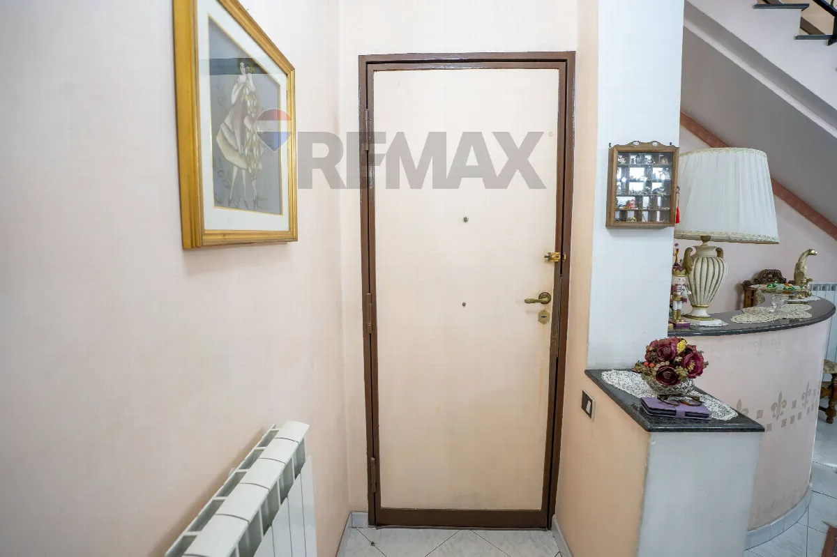 Appartamento in vendita ad Aci Catena - foto 3