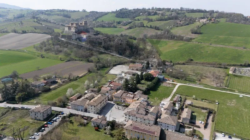 Appartamento in vendita a Langhirano - foto 2