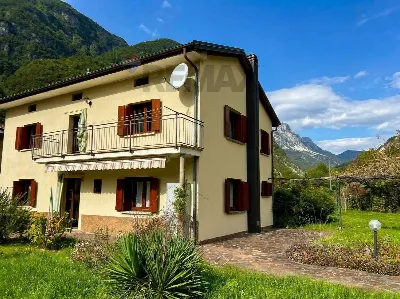Casa Indipendente in vendita a Moggio Udin... - foto 2