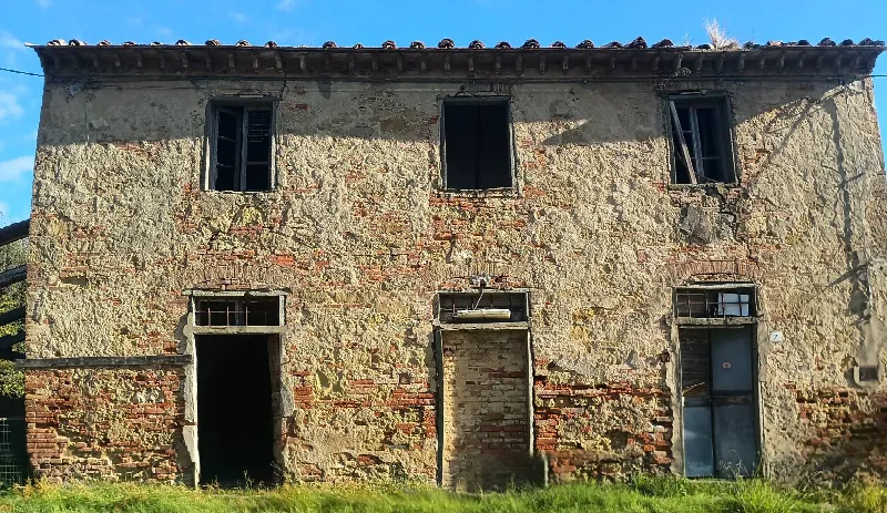 Rustico/Casale in vendita a Fauglia - foto 1