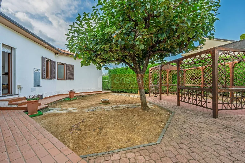 Villa in vendita a Albenga - foto 1