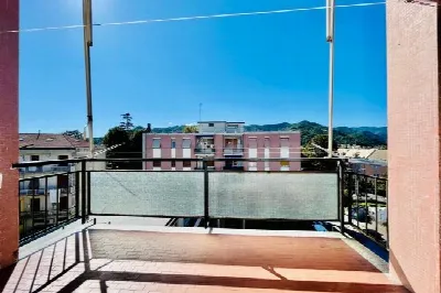 Appartamento a Albisola Superiore