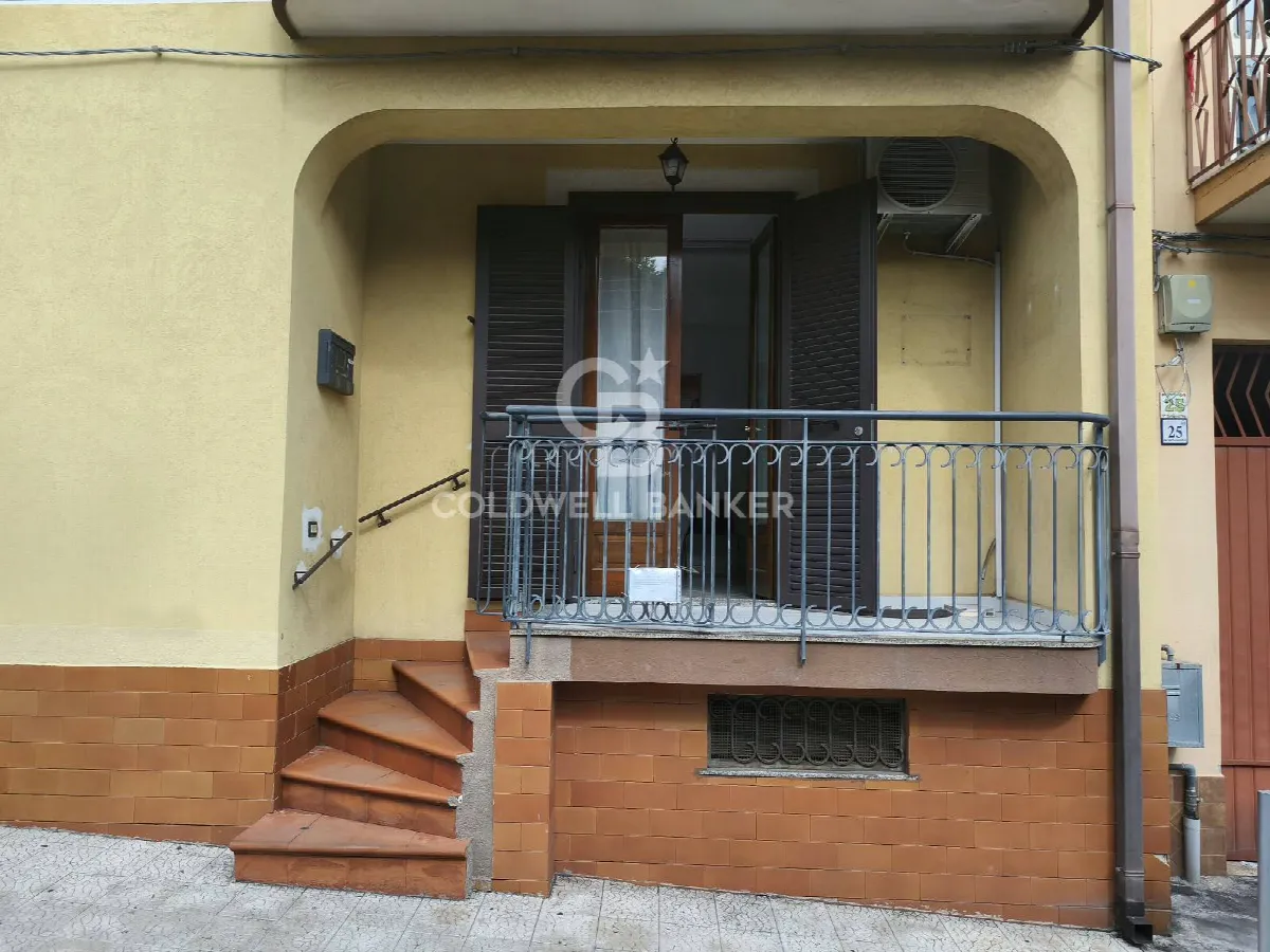 Appartamento in vendita ad Aci Catena - foto 2