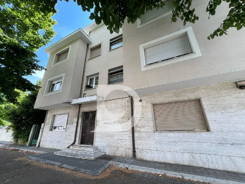 Appartamento in vendita a Pescara, Centro - foto 1