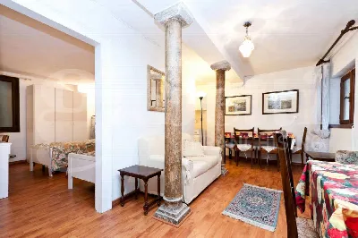 Appartamento in vendita a Venezia, Santi G... - foto 1