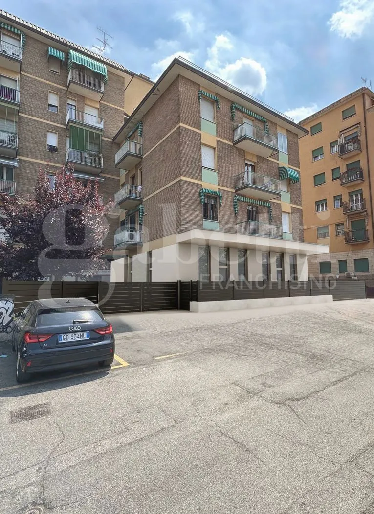 Appartamento in vendita a Bologna, San Donato, Pilastro - foto 1
