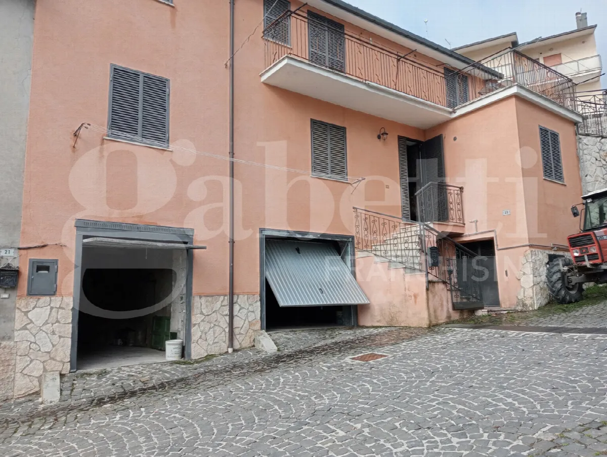 Appartamento in vendita a Sante Marie - foto 2
