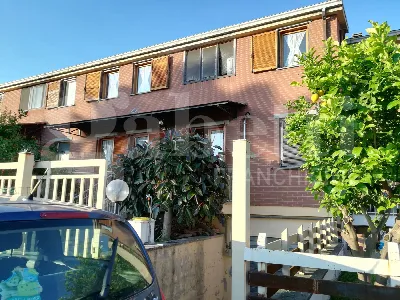 Villetta a schiera in vendita a Sparanise - foto 1