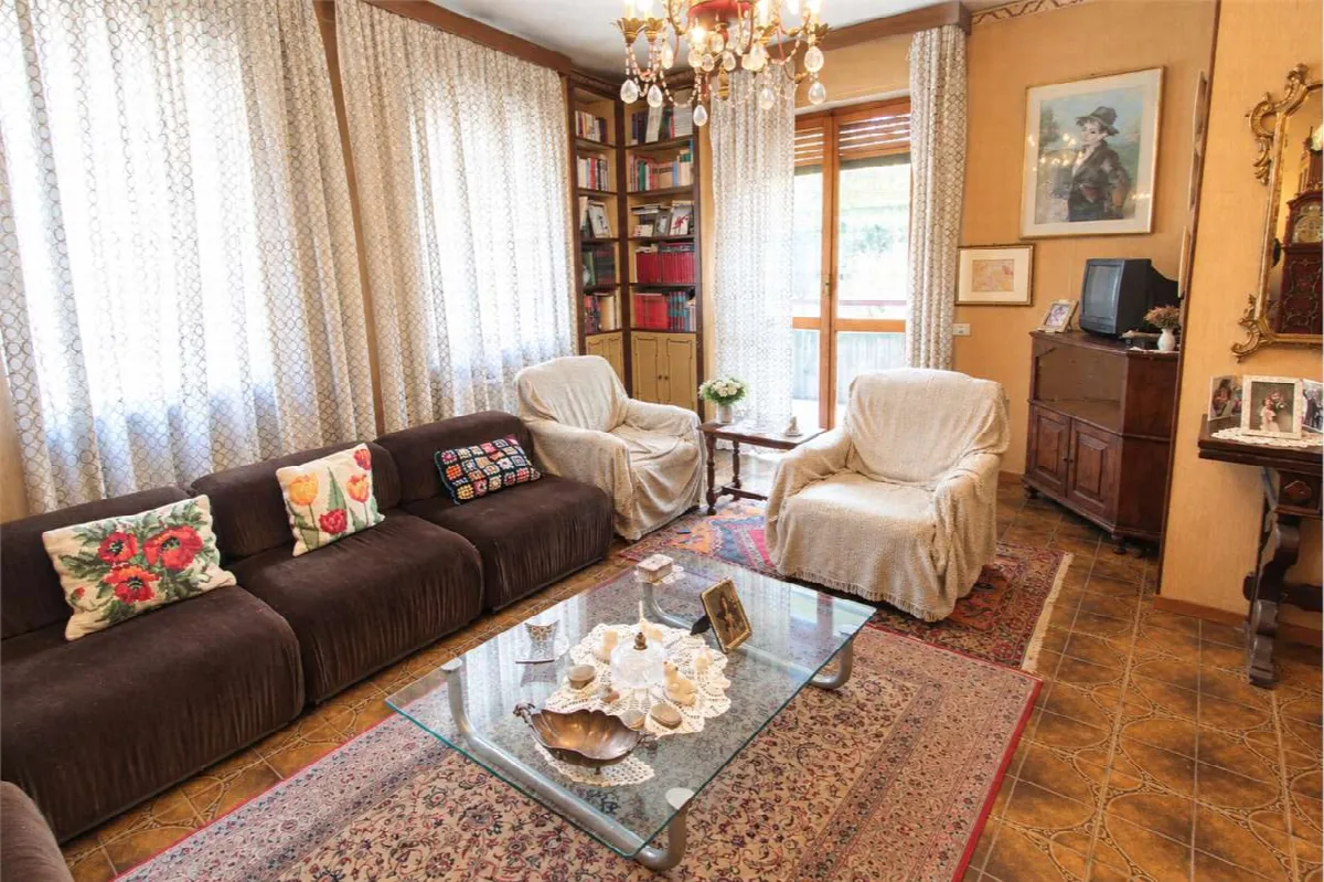 Appartamento in vendita a Novara, Porta Mortara, Sacro Cuore, San Martino, San Paolo - foto 5