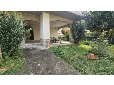 Villa in vendita a Vinci - foto 1