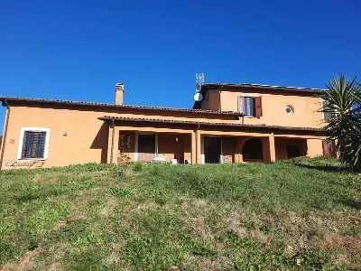 Rustico/Casale in vendita a Roccantica - foto 2