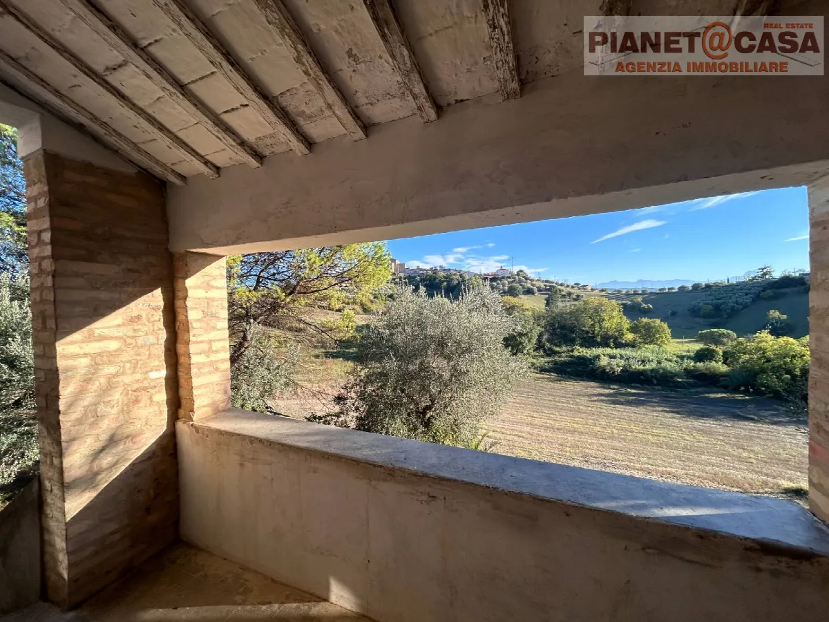 Rustico/Casale in vendita a Monsampolo del Tronto - foto 3