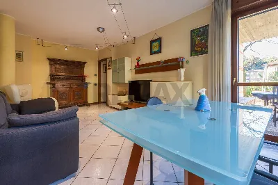 Appartamento in vendita a Laveno-Mombello - foto 5