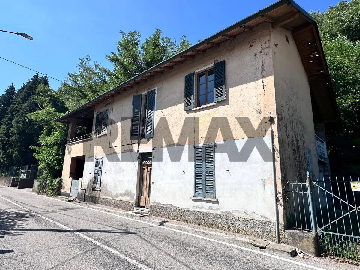 Rustico/Casale in vendita a Besozzo - foto 3