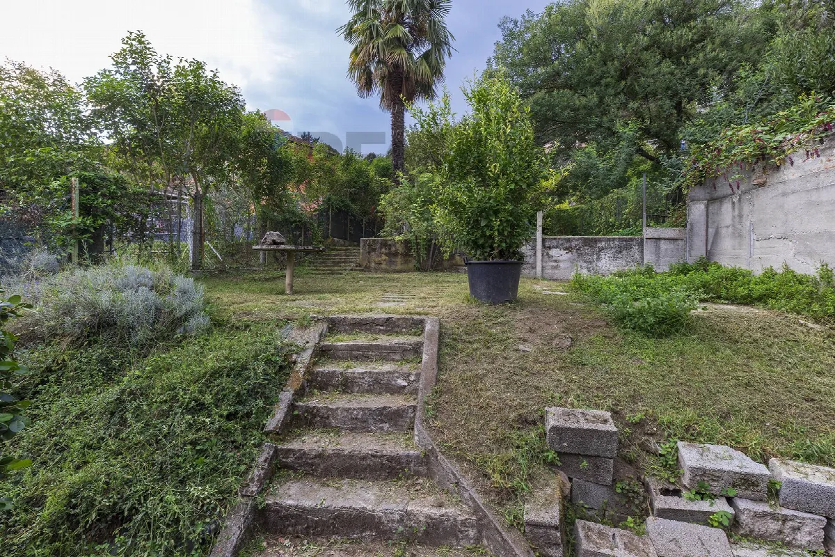 Casa Indipendente in vendita a Laveno-Mombello - foto 4