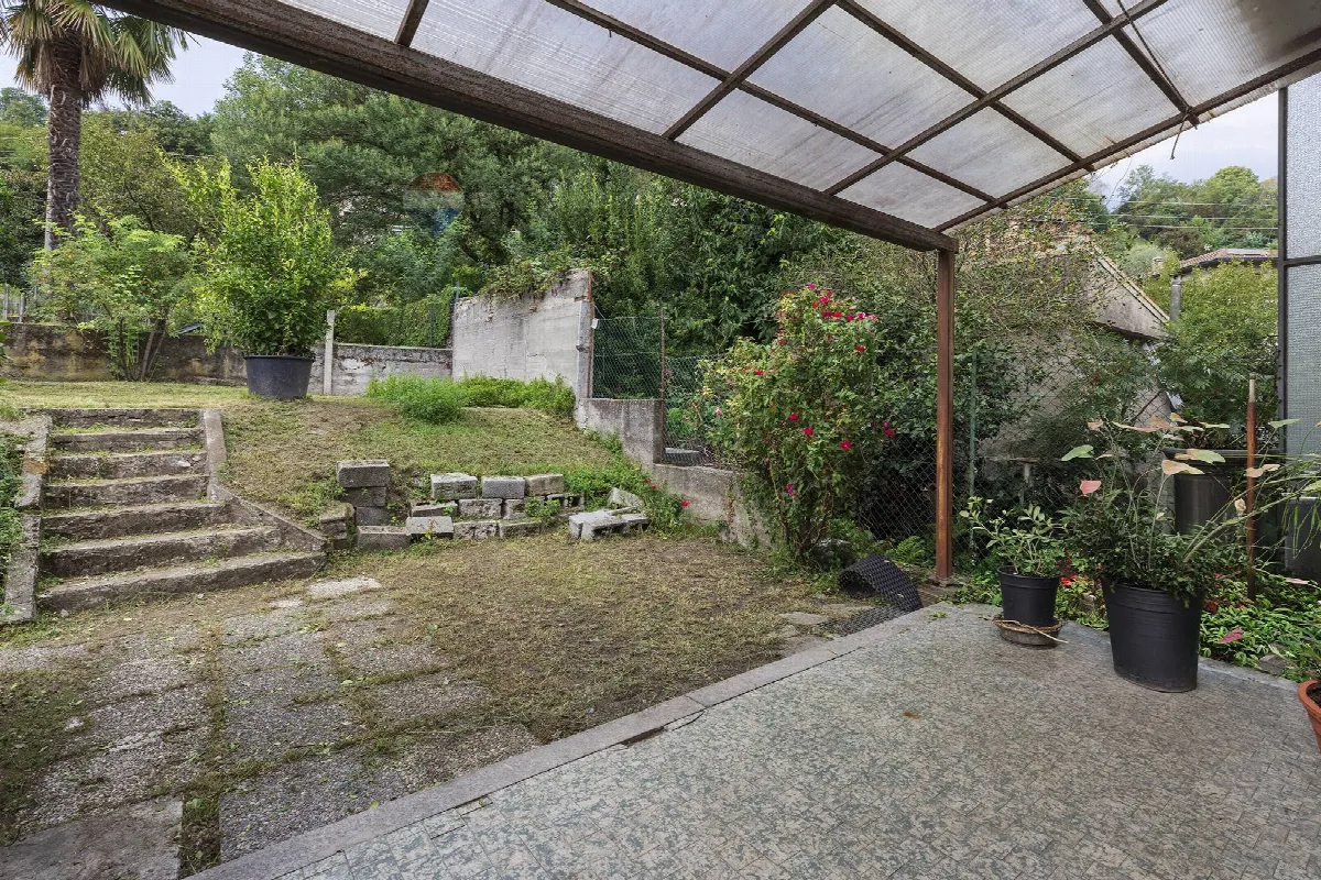 Casa Indipendente in vendita a Laveno-Mombello - foto 5