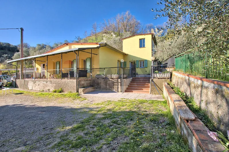 Villa in vendita a Terranuova Bracciolini - foto 2